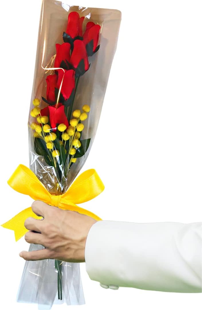 NARAMAKI Idea Regalo Uomo e Donna Bouquet di Rose - 8 Boccioli Rossi Con Petali Legno + 2 Mimose Artificiali - Regalo Compleanno/Laurea (BOUQUET)