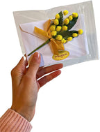 Regalo Donna|Amica- Busta Porta Lettera 14x9 cm + Biglietto Auguri 14x9 cm + Mimose Artificiali + Fiorellino - Biglietto Da Scrivere Personalizzato