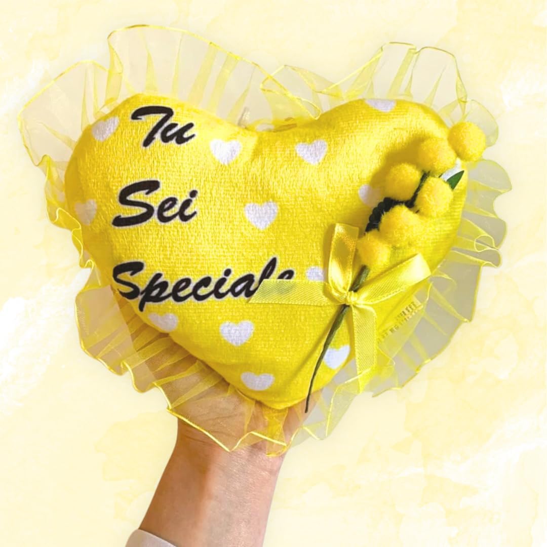 NARAMAKI® Idea Regalo Maestre - Cuscino a Cuore Giallo Appendibile con Scritta Tu Sei Speciale 20cm - Confezione Regalo Donna|Amica|Uomo