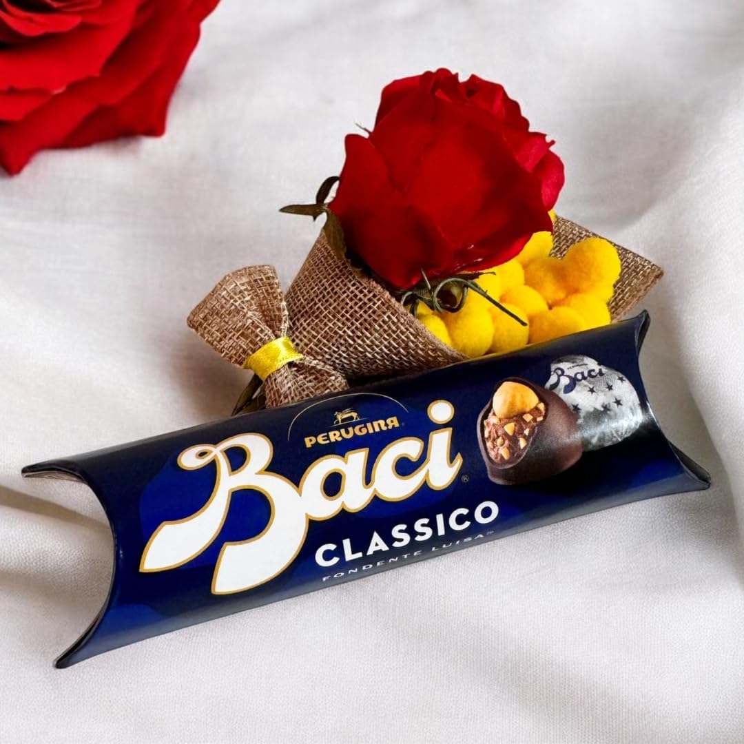 NARAMAKI® Idea Regalo Maestre - 37,5g Cioccolatini Baci Perugina + Rosa Rossa Artificiale + Bouquet di Mimosa Avvolto da Juta | Regalo Amica