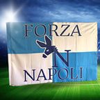 NARAMAKI® Bandiera del Napoli 90x150cm Stampa "Forza Napoli"- Materiale Poliestere - Leggera - Bandiera con Passante per Asta